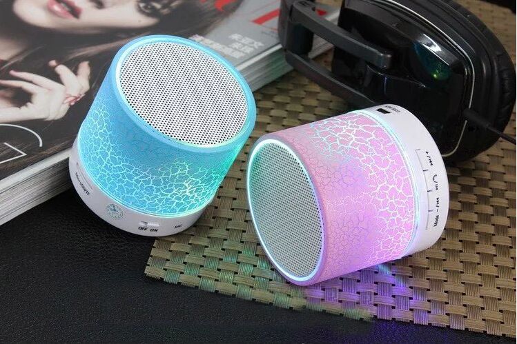 Led Draagbare Mini Bluetooth Speakers Draadloze Handsfree Luidspreker Met Tf Usb Fm Microfoon Blutooth Muziek Voor Mobiele Telefoon Iphone 6 7 S