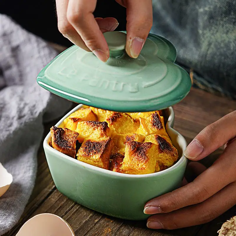 Fransk bakskål med lock keramik persikahjärta ångad ägg hushållskärlek små vaniljsåsskålar porslin