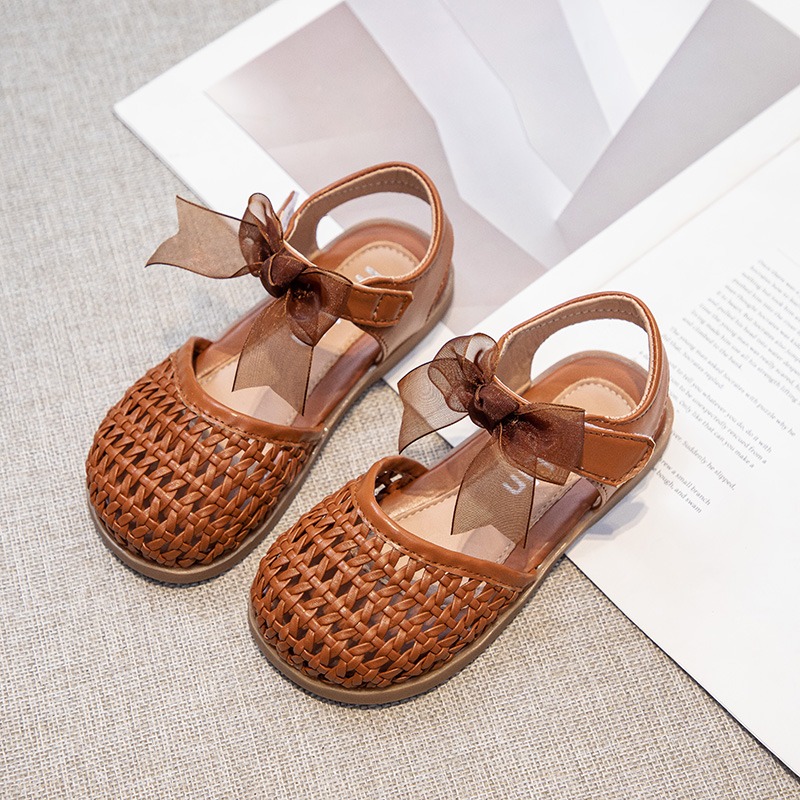 Gevlochten sandaal voor meisjes Prinses Zomerschoen Kind Zachte zool Dichte tenen Vlinder Strandschoen Kinderen Vrijetijdsschoen Beige Bruin Zilver: Chocolade / 27