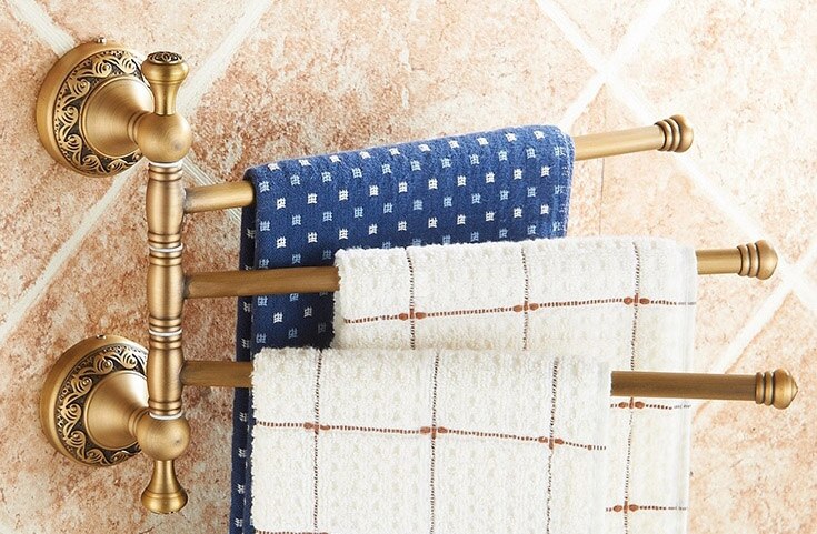 Badezimmer-Accessoires-einstellen, Antik-Durcheinander-Kollektion, geschnitzte Badezimmerprodukte, ein der Zauberstab montiertes Badezimmer-Hardware--einstellen aus Durcheinander: Freier Raum