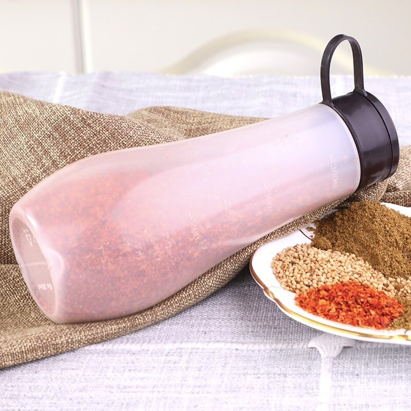 Plastic Dispenser Spice Jar Container Kitchen Organizer Spice Jars Storage Extrusion Mayonnaise Salero Restaurant Gadgets OC50TL