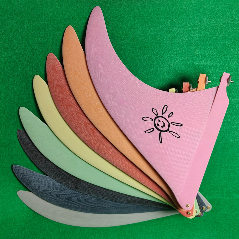 NUEVAS aletas de tabla de surf longboard de 10 pulgadas, material de fibra de vidrio, disponibles en varios colores, imprescindible para surfistas