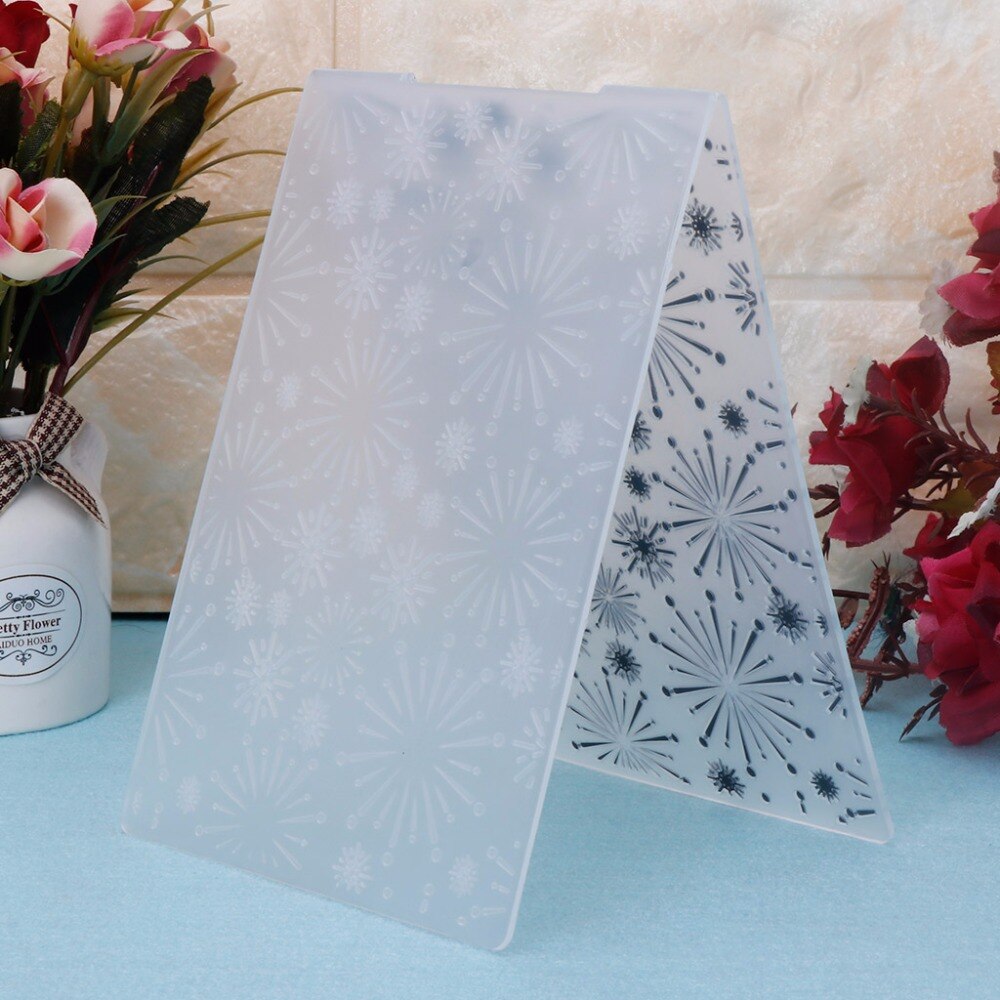 Plastic Embossing Folder Template for DIY Scrapbook Photo Album Card Paper Craft Christmas Snowflake-S001