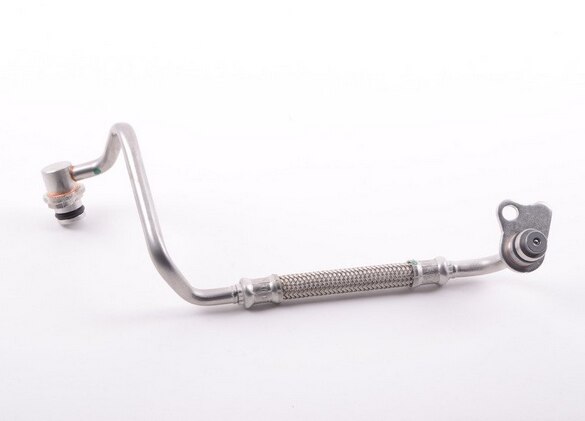 1 piece Turbocharger Oil Pipe Inlet With Check Valve Feed for BMW 4 3 5 E84 F10 F22 F30 11428678840