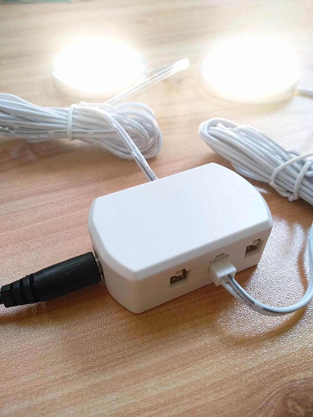 4 Pack 2510 [6 Port] Male Plug LED Cabinet Light Hub Splitter Adapter Junction Box ST327