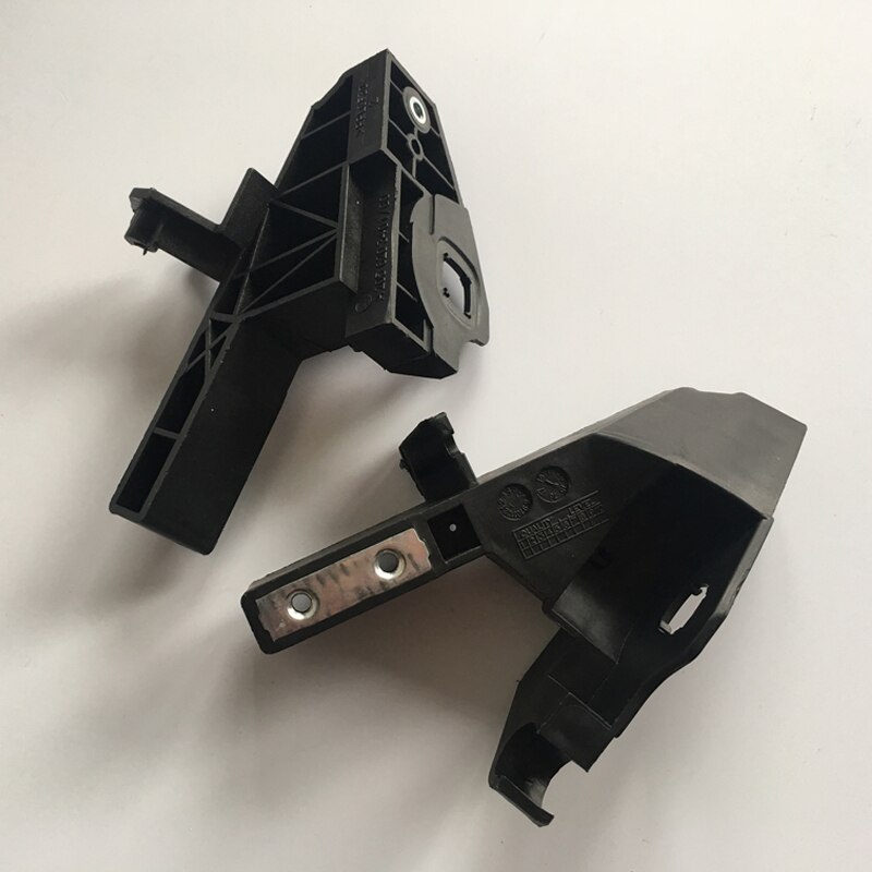 Radiator Right / Left Impact Bar Bracket A2056203401 For Mercedes Benz W205 C180 C220 C250 C300
