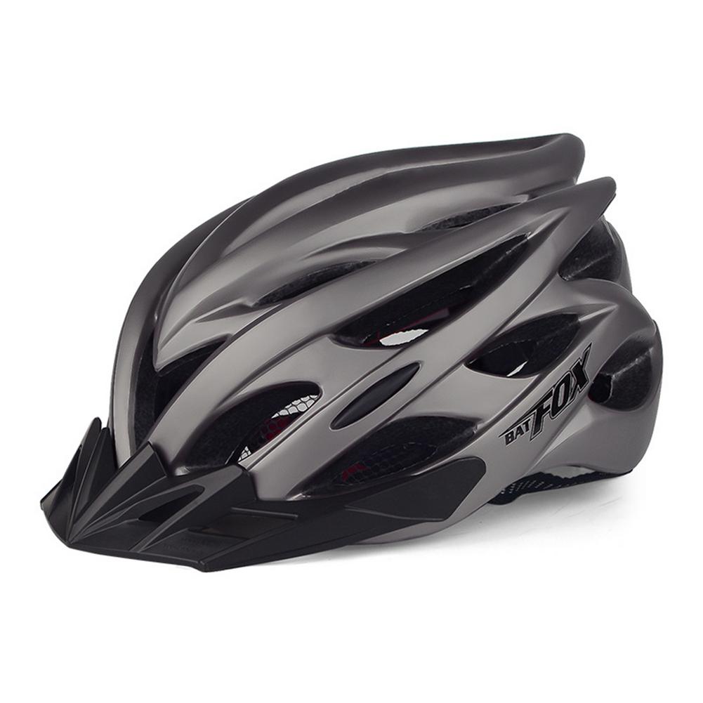 Fiets Helm Super Licht Met Achter Achterlichten Night Waarschuwing Rijden Helm Fiets Beschermende Helm Comfortabel En Ademend: Titanium