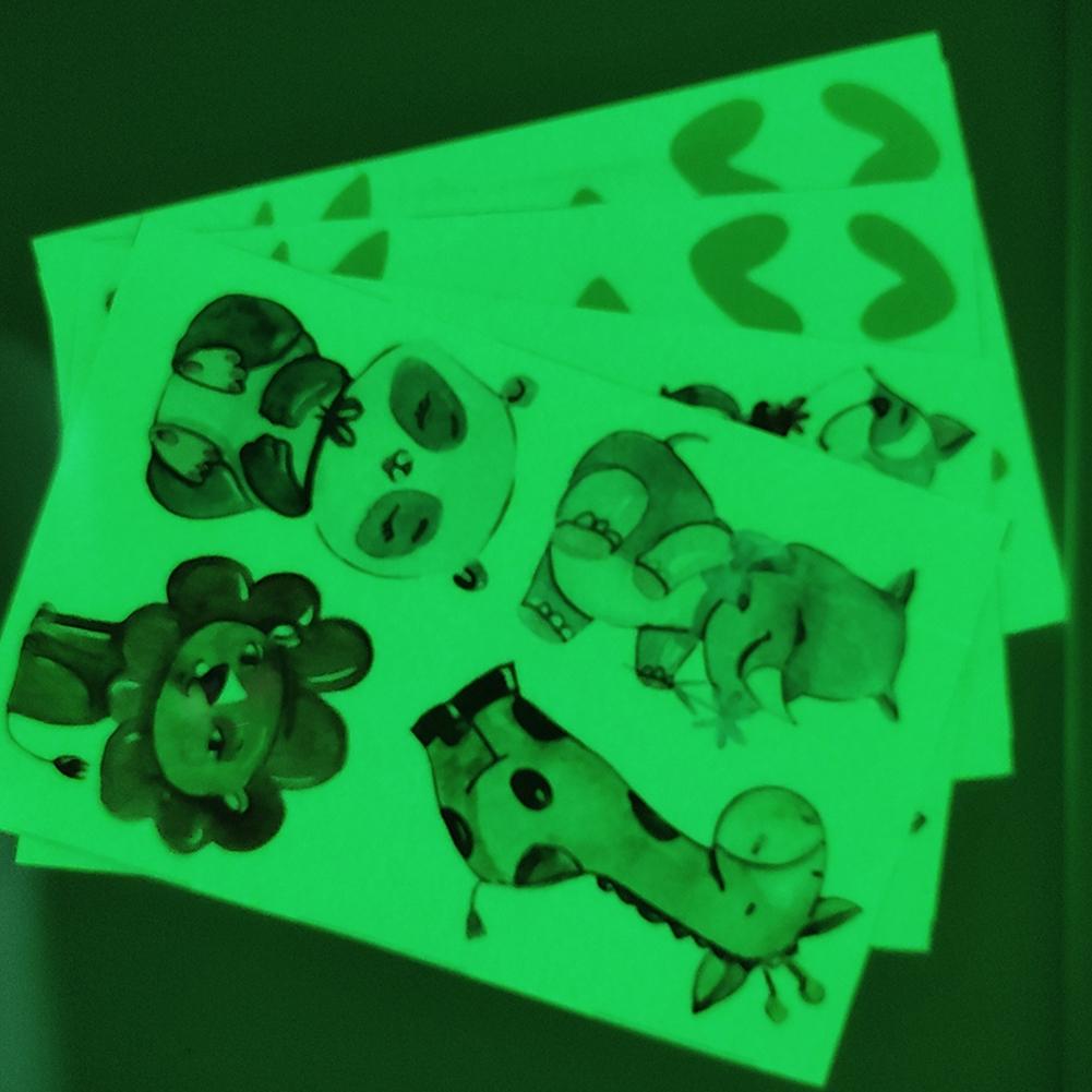 4Pcs Set Glow In The Dark Wall Stickers Adhesive Glowing Animals Wall Decals Natural Light Recharge For Children Bedroom