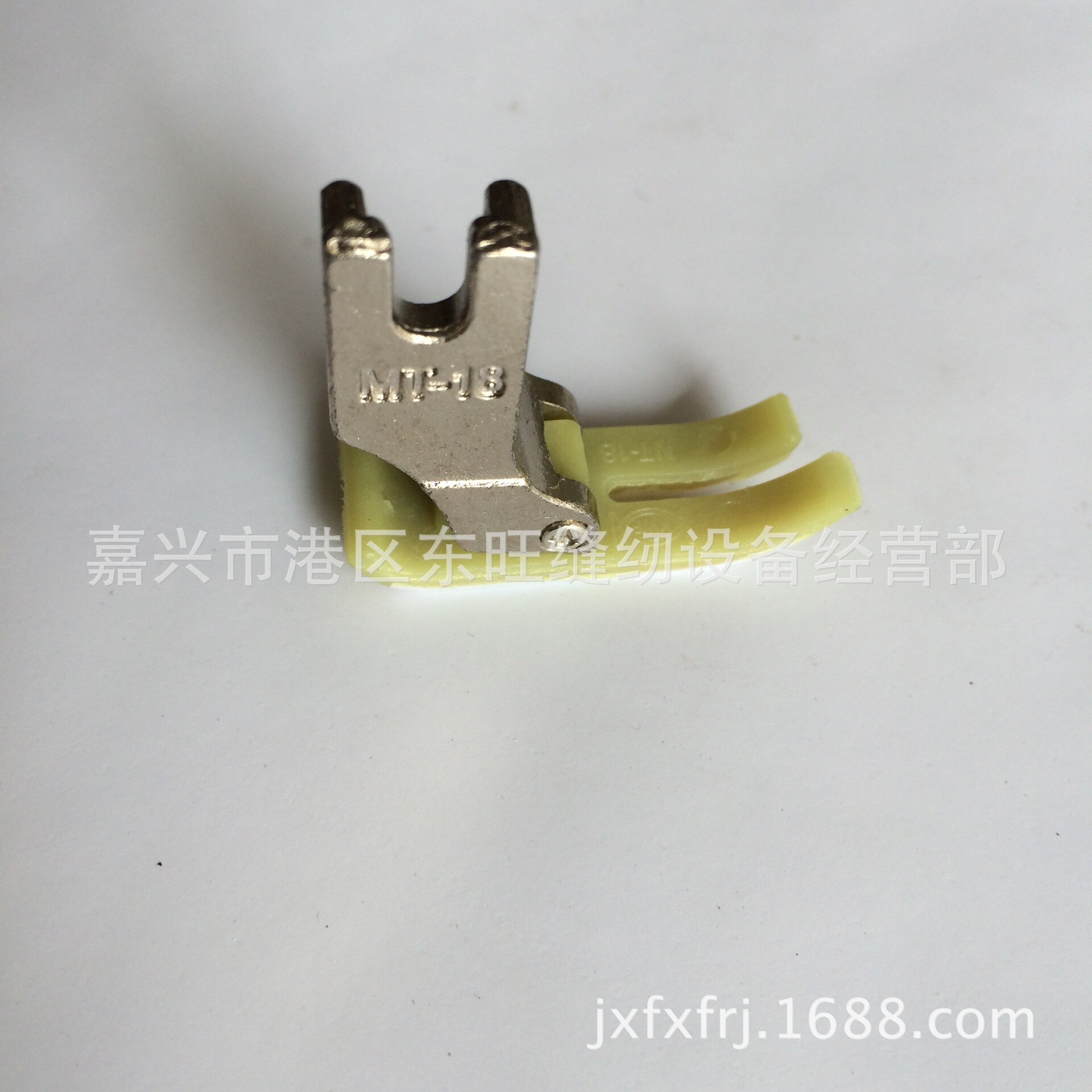 Pressure feet of imported materials sewing machine presser foot Teflon plastic plastic flat presser foot MT-18