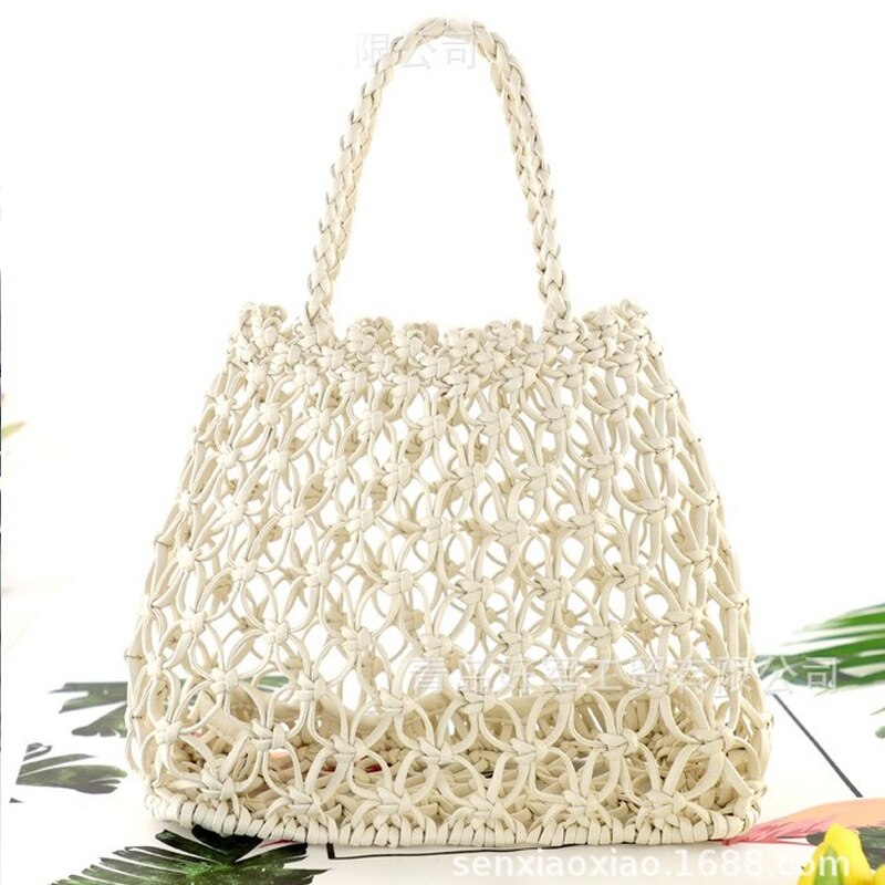 copper coin buckle handmade PU woven bag hand grid cutout straw bag casual woven bag: beige / without lining