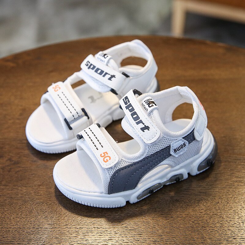 Børnesko sommer børne & #39 ;s blinkende sandaler drenge& #39 ;s og piger blød bund strandsko baby glød børn & #39 ;s sandaler: Grå / 26- indersål 16.5 cm