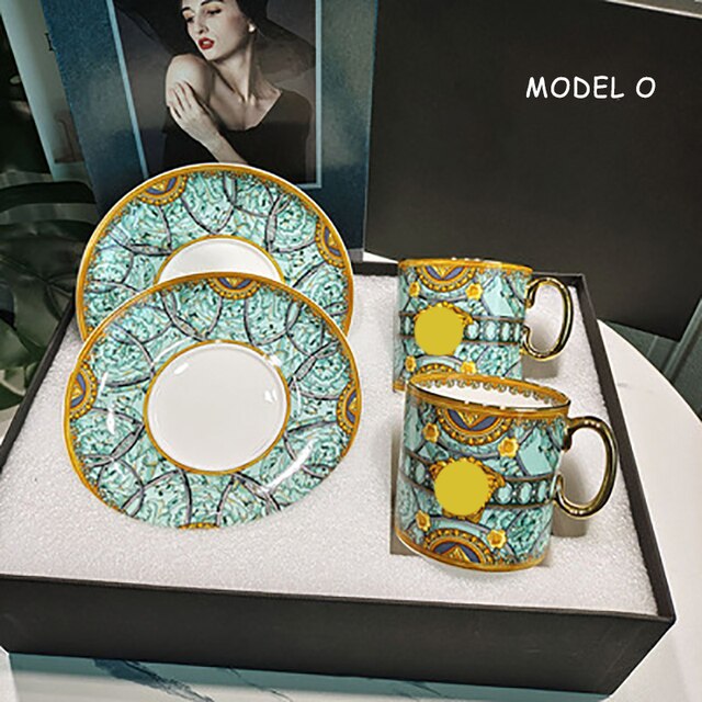 Tea Cup Coffee Cup Saucer Couples Mugs Set Drinkware European Palace Gold Rim Coffee Cup Bone China Hand-painted Head Style