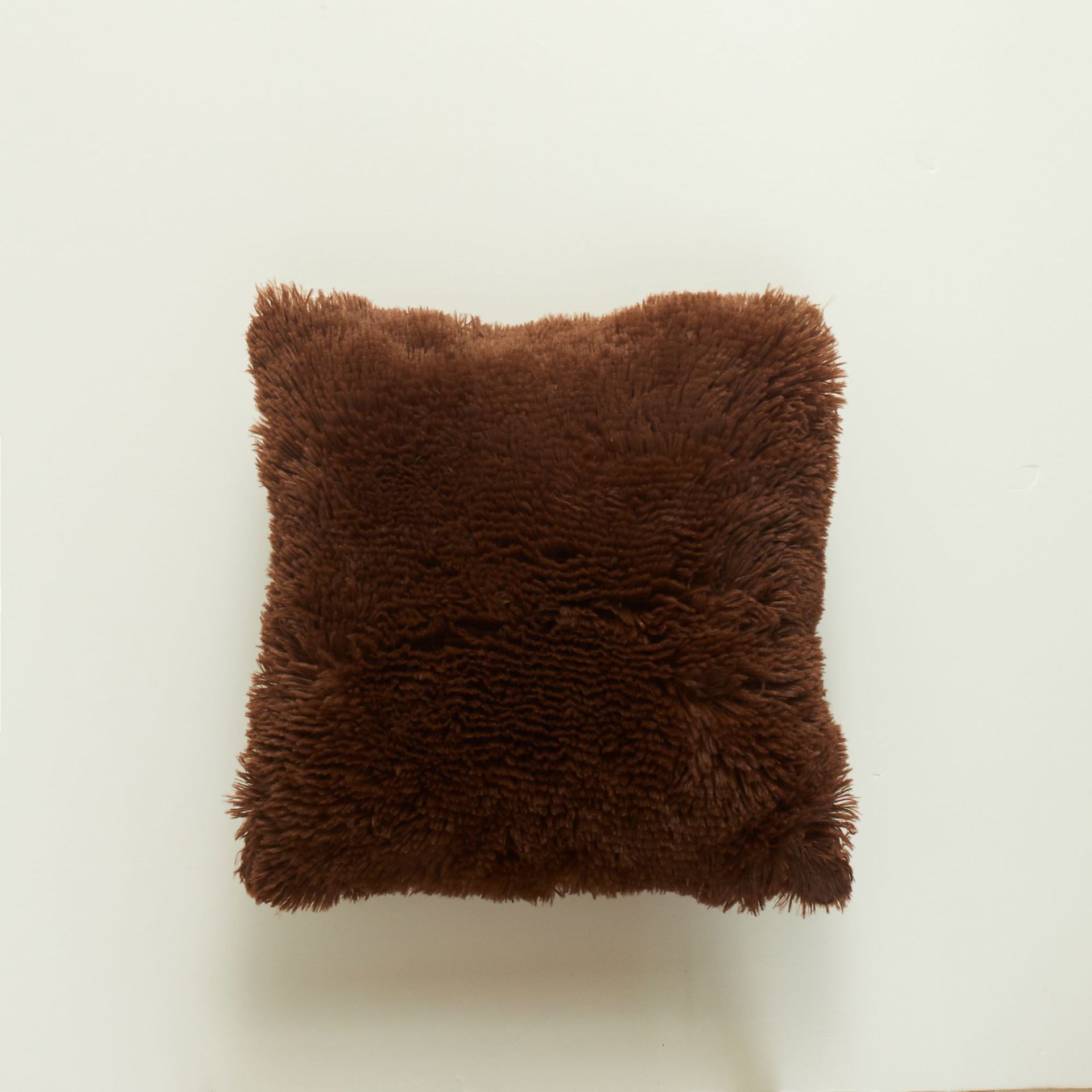 Lion de mer en forme de cachemire taie d'oreiller, taie d'oreiller en peluche carré populaire, taie d'oreiller de famille moelleux, décoration de chambre à coucher: Brown