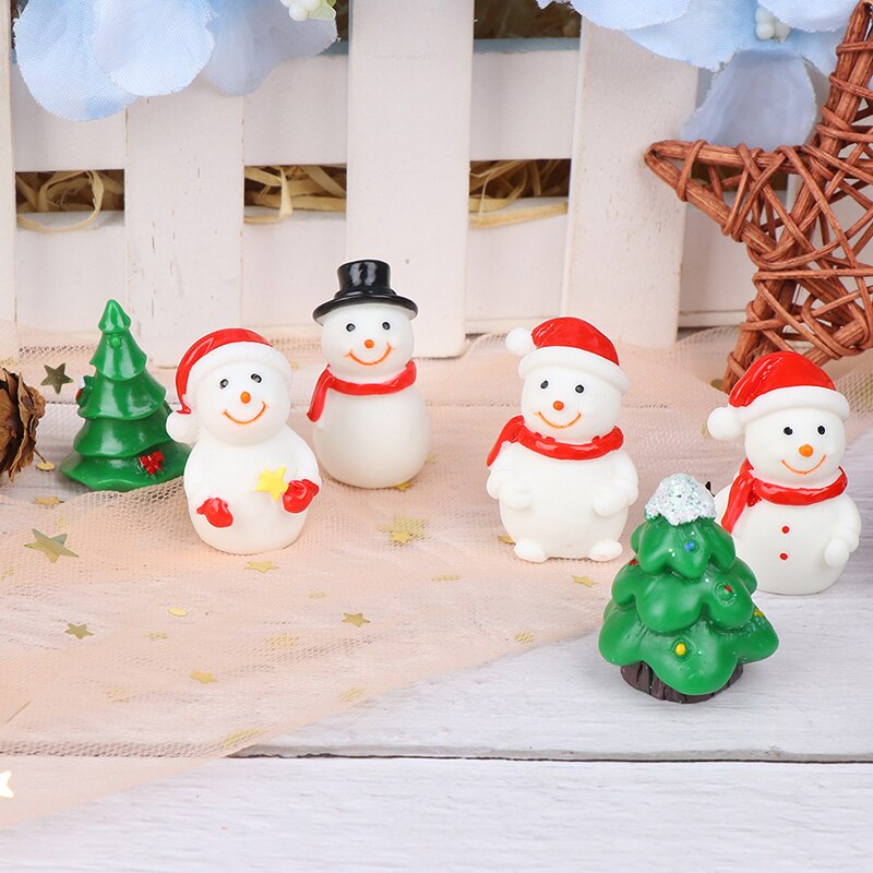 Mini Resin Christmas Decoration Santa Claus Snowman Tree Micro Landscape Model DIY Miniature Garden Figurines Home Decoration