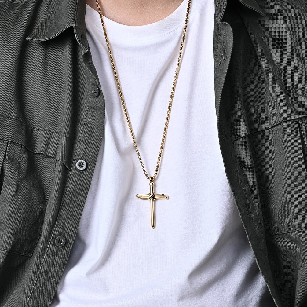 Collier pendentif croix à ongles pour hommes, boîte à bijoux chrétien à la , chaîne en acier inoxydable, couleur or noir