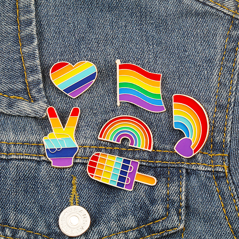 Creatieve LGBT Broche Regenboog Pins Kleurrijke Hart Vlag Vinger Email Revers Pin Lesbische Gay Pride Badge Cartoon Kleding Decoratie