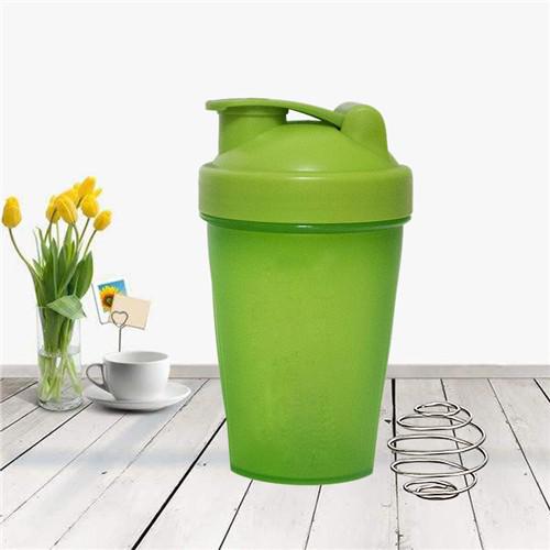 Sport Shaker Bottle 400ML Whey Protein Powder Mixing Bottle Sport Fitness Gym Shaker Outdoor Portable Plastic Drink Bottle: Green