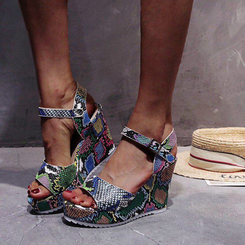 neue Damen Plattform Gladiator Sandalen Heißer Bunte Keile Sommer Frauen Party Schuhe Frau Schlange Ferse Höer