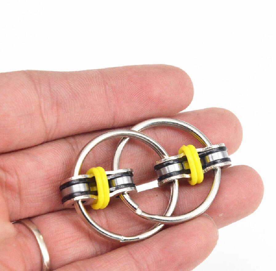 5 Color Decompression Chain Fidget Hand Spinner Finger Spinner Toy Metal Vent Toy Keychain Key Ring Fidget Boring Toys: Yellow