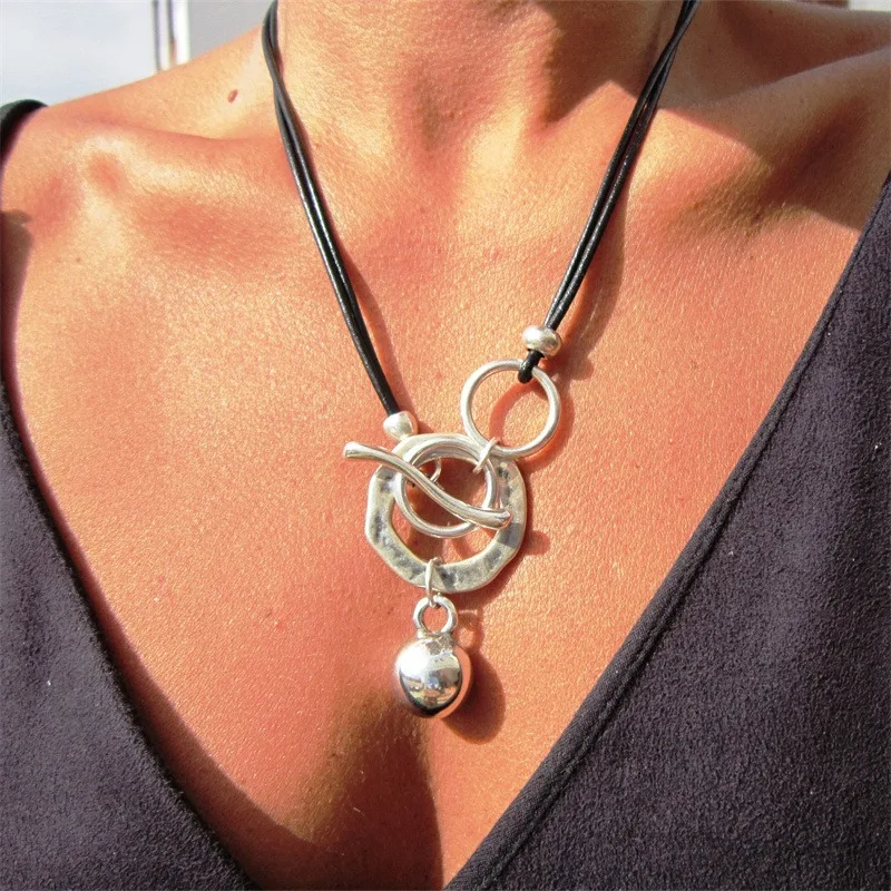 Collar de cuero con colgante de estrella de mar para mujer, joyería Bohemia de playa, de