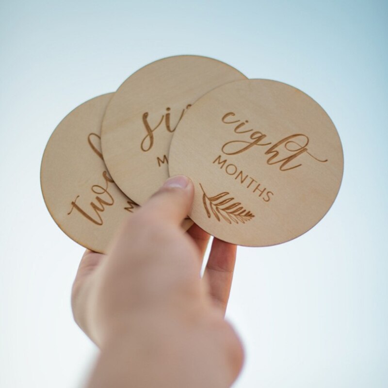 12/14/16 st baby milstolpe kort trä fira bebis födelse månatliga inspelningsskivor nyfödd dusch diy