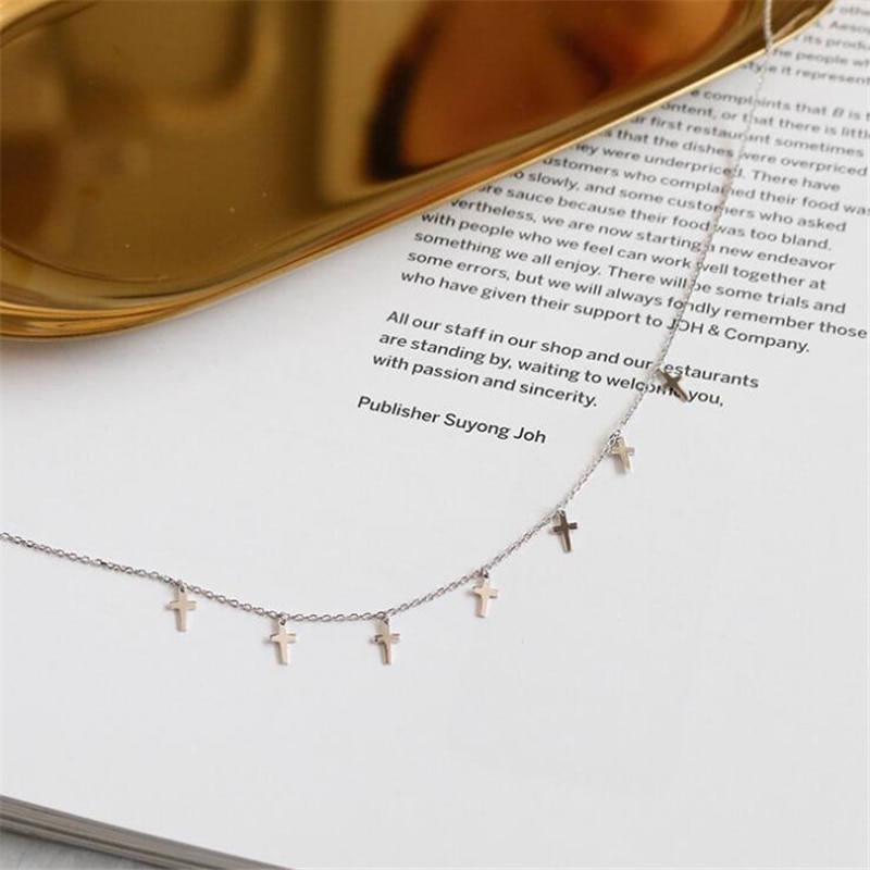 Simple Cross Female Niche 925 Sterling Silver Jewelry Short Exquisite Popular Clavicle Chain Pendant Necklaces H515