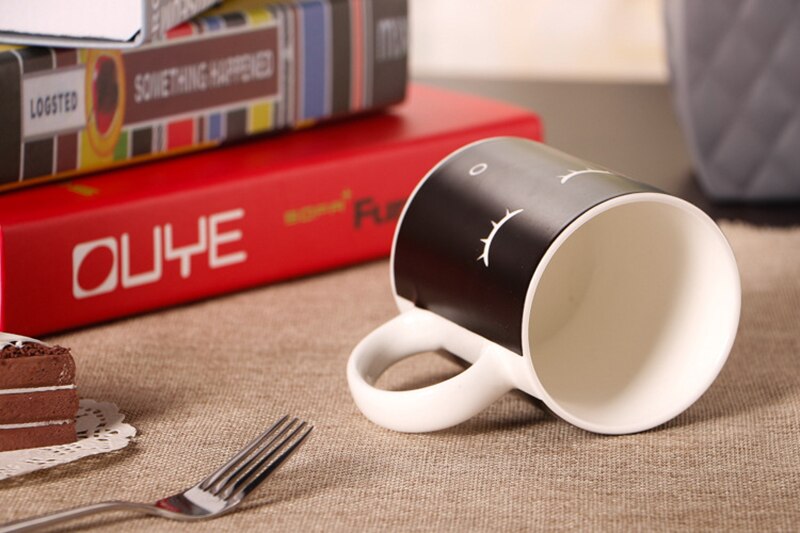 Cute smile Heat Changing Mug Color Cup Coffee Sensitive Home Magic Tea mugs Reactive Cold Ceramic Coffee Tea Cup