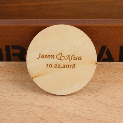 2pcs Custom Wooden Fridge Magnets engraved Refrigerator Magnets rustic Wedding Favor wedding accessories: Olive