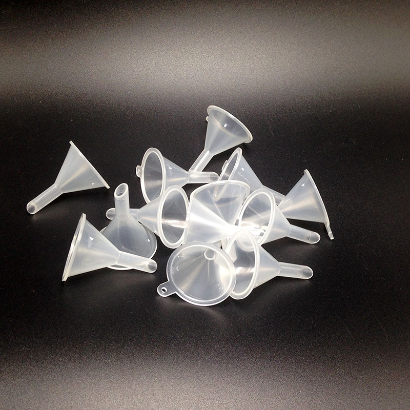 100 stuks Kleine Plastic Voor Parfum Diffuser Fles Mini Vloeibare Olie Trechters Lab