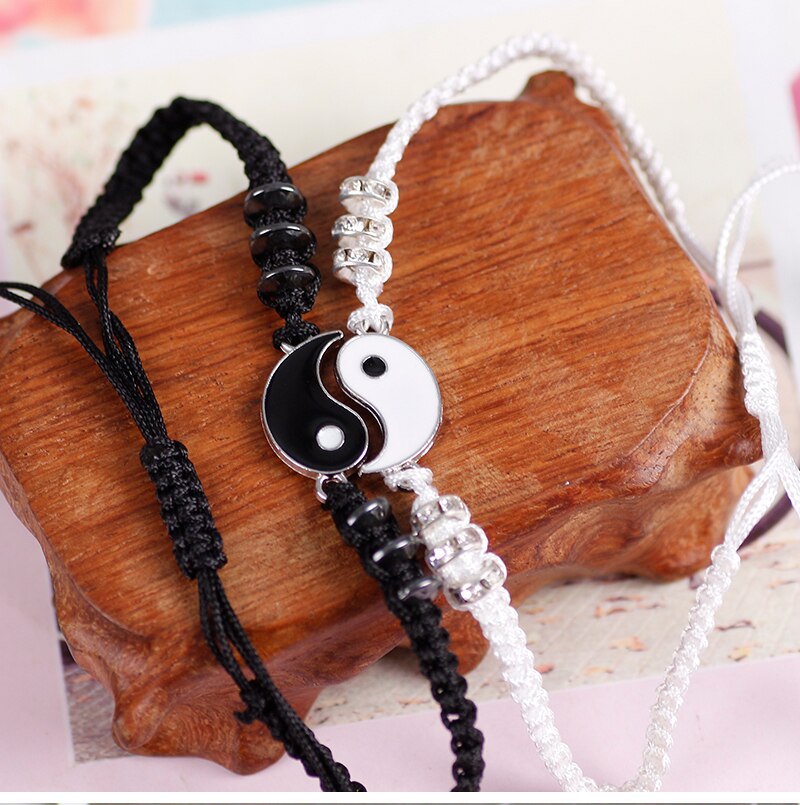 Set di collane per bracciali coppia Tai Chi cinese Fengshui porta fortuna cordoncino di cuoio bracciale intrecciato ciondolo in lega regalo braccialetto intrecciato