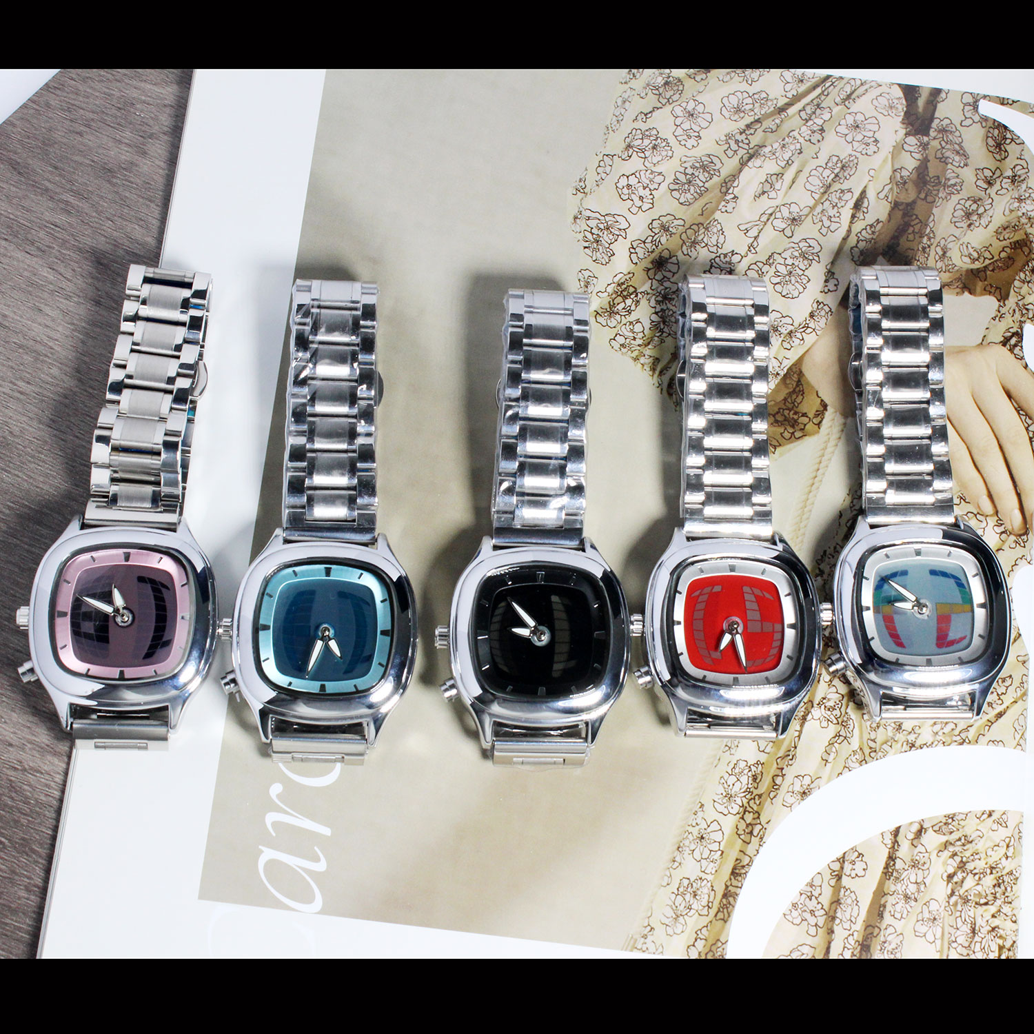 The Millennium Retro Style Men's Watch Quartz Watch 30m Waterproof Stainless WristWatch for Men Y2K