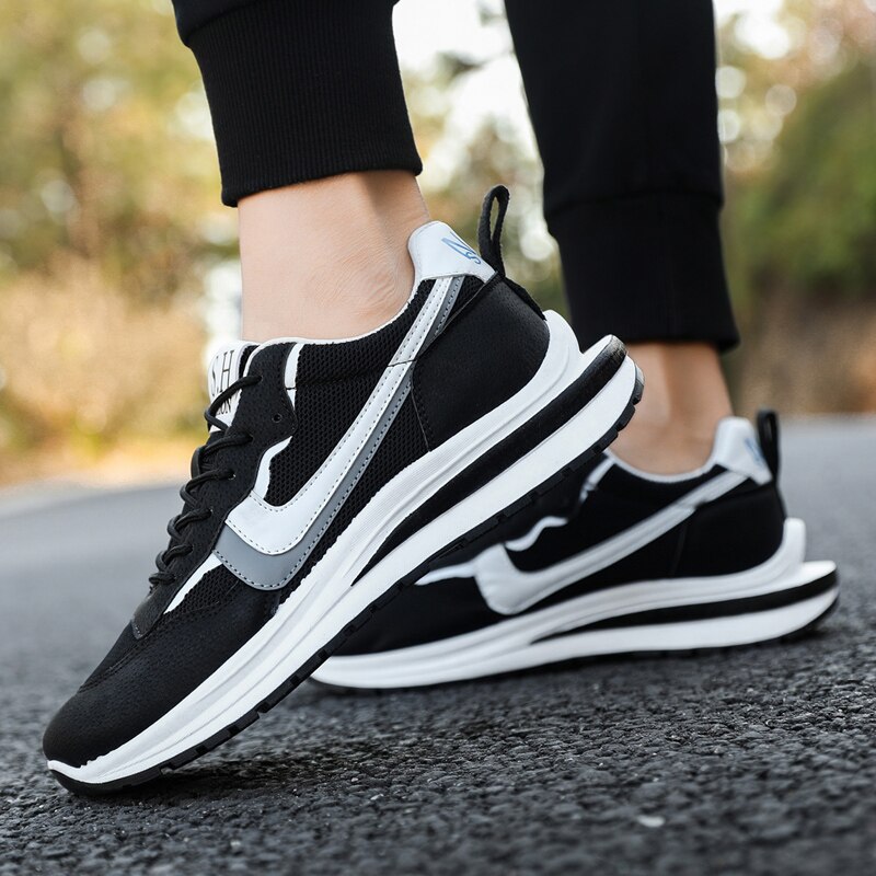 Products Men's Golf Shoes Mesh Breathable Sneakers Golf Casual Shoes Men's Coach Studless Comfortable Golf Shoes