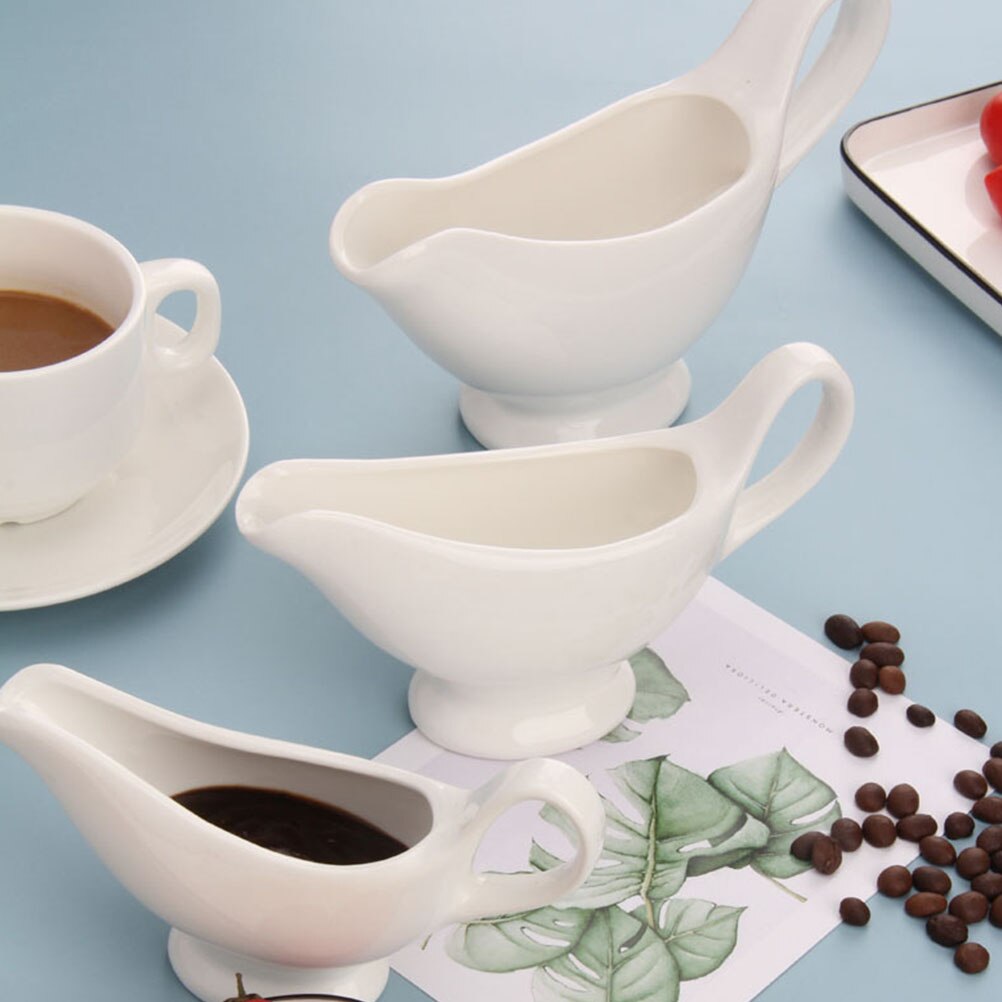 2Pcs Ceramic Serving Jugs Sauce Pitchers Steak Gravy Boats Restaurant Condiment Bowls