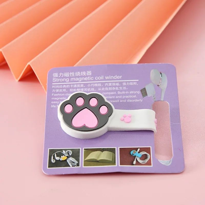 Magnetic Animals Cable Organizer Earbud Cord Holder Charger Clips Desk Cable Management Bookmark Cord Keeper Wire Wrap: green
