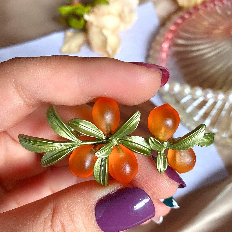 HUANZHI Retro Art Fruit Glazed Freshwater Pearl Leaves Orange Brooch for Women Men Overcoat Accessories Jewelry: B 2.9 Multiply 6CM