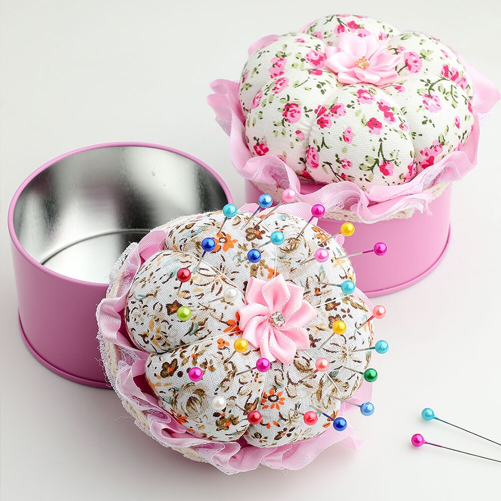 Cupcake Shape Pin Cushion Wrist Strap Random DIY Craft Cotton Fabric Needlework Accessories Red Plaid Needle Safety Pin Cushion