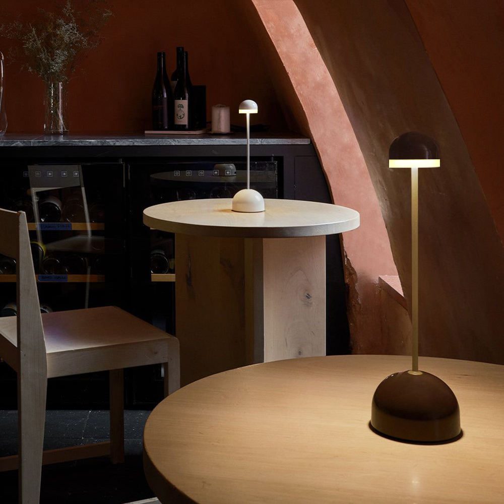 Trådløs bordlampe med berøringssensor, genopladelig skrivebordsnatlampe med led-læselampe til restaurant, hotelbar, soveværelsesindretningslampe