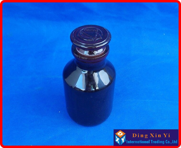 (4 pieces/lot) 250ml Wide mouth reagent bottle,250ml Amber Laboratory Bottle with ground-in glass stopper