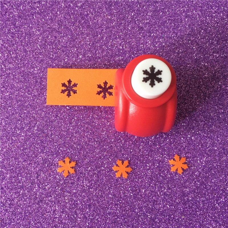 3/8 inch Snowflake craft punch DIY hole punch puncher Kids scrapbook paper cutter scrapbooking snow punches Embossing device
