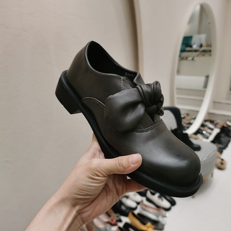 Płytkie usta łuk-węzeł okrągły nosek dorywczo kobieta buty drewniaki platformy mokasyny z futra motyl pnącza poślizg-na tkaniny sznurowane