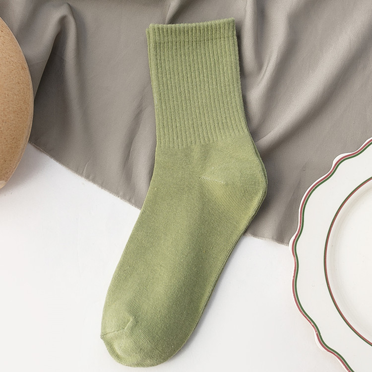 Damensocken aus 100er Baumwolle, modischer Trend, einfarbige Damensocken, Damensocken aus reiner Baumwolle, fröhliche Mädchensocken, kurze Besatzung-Söckchen: Lavendel