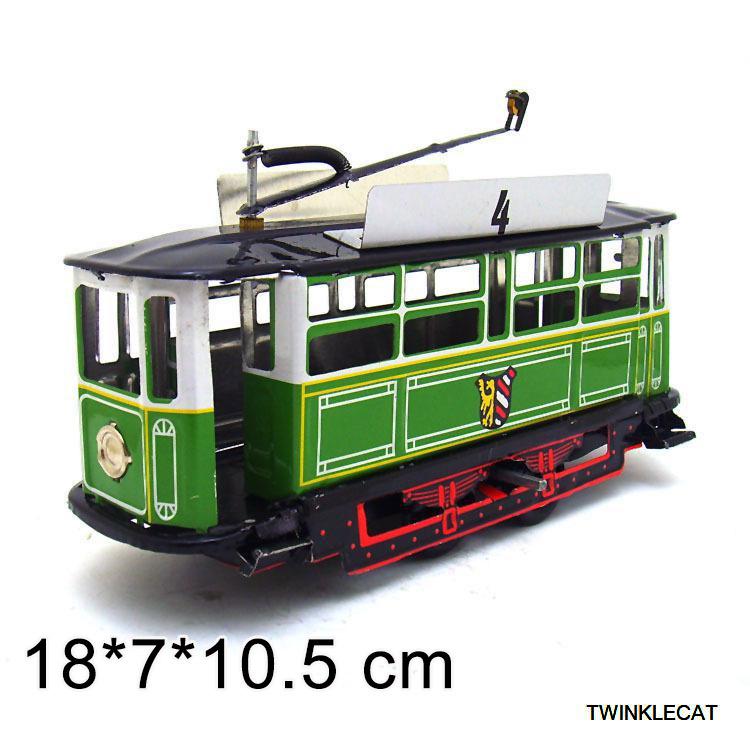 1PC Clockwork Car Toy Tinplate Tin Childhood Winder Cars Vintage Handmade Crafts Collection Figure Metal Wind Up Toys Model: MS638 G