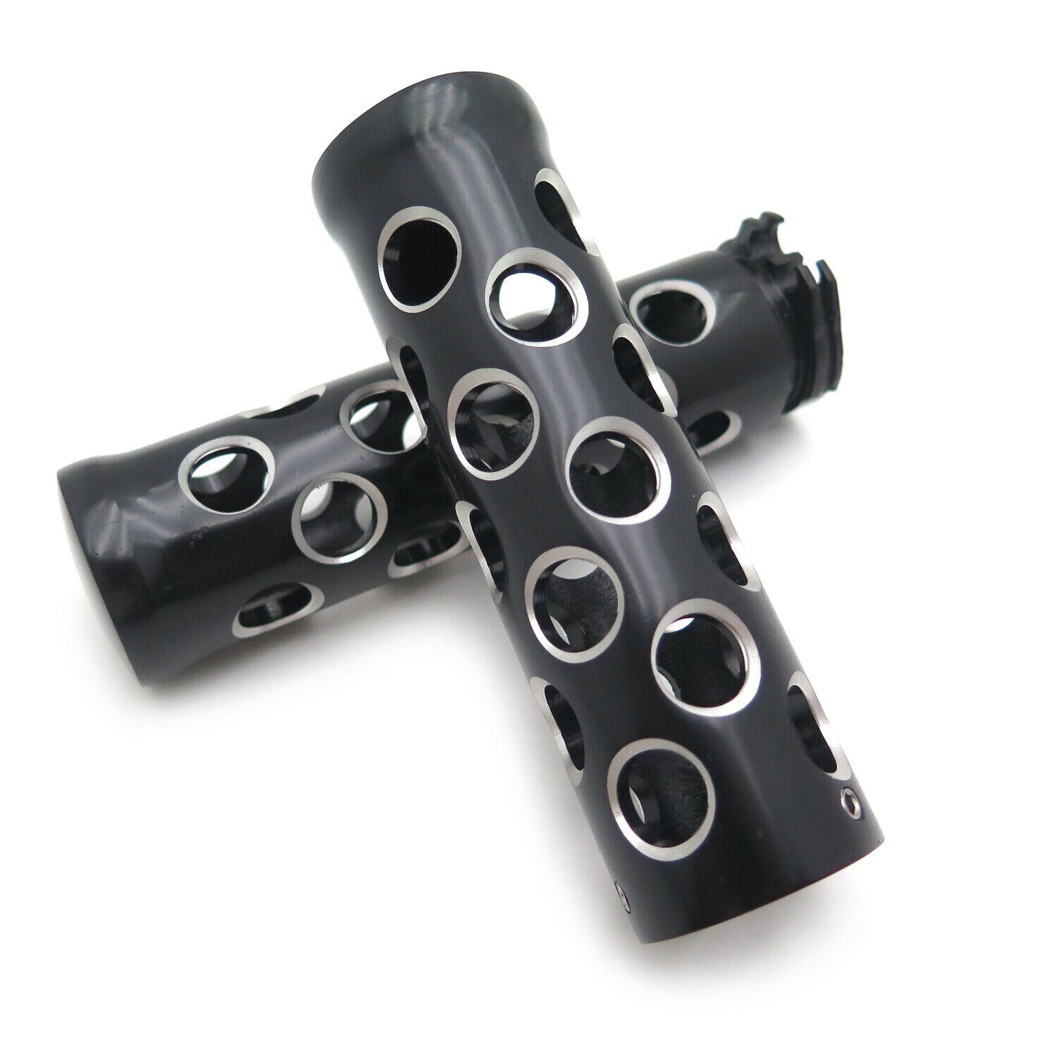 Black Hand Grips for Harley Davidson Road King Street Glide Motorcycles W/ 1" Handlebars Aftermarket Parts: TRHB103B-025-BK