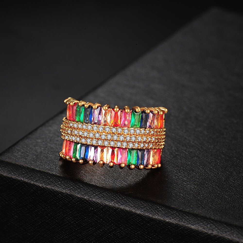 Anelli di pietra arcobaleno colorato della boemia per le donne Ice Out CZ Boho gioielli accessori di lusso regalo di cristallo all&#39;ingrosso per ragazza KBR428