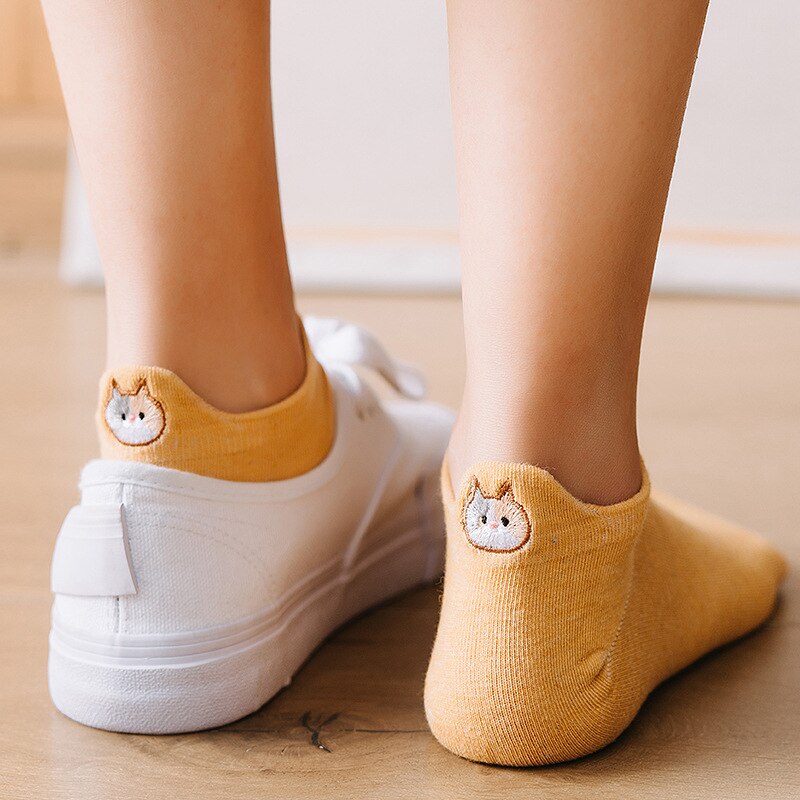 1Pair Kawaii Embroidered Expression Women Socks Happy Ankle Funny Animsl Socks Women Girl Cotton Summer Candy Color Cute