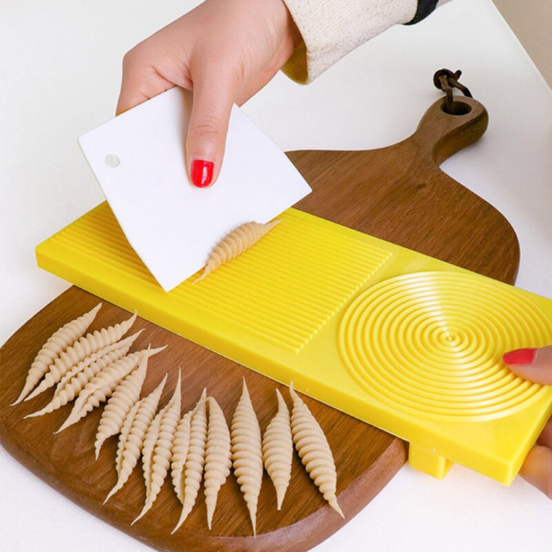 3Pcs/set DIY Pasta Macaroni Maker Noodle Multifunctional Spaghetti Kitchen Macaroni Making Planchette Mold Tools