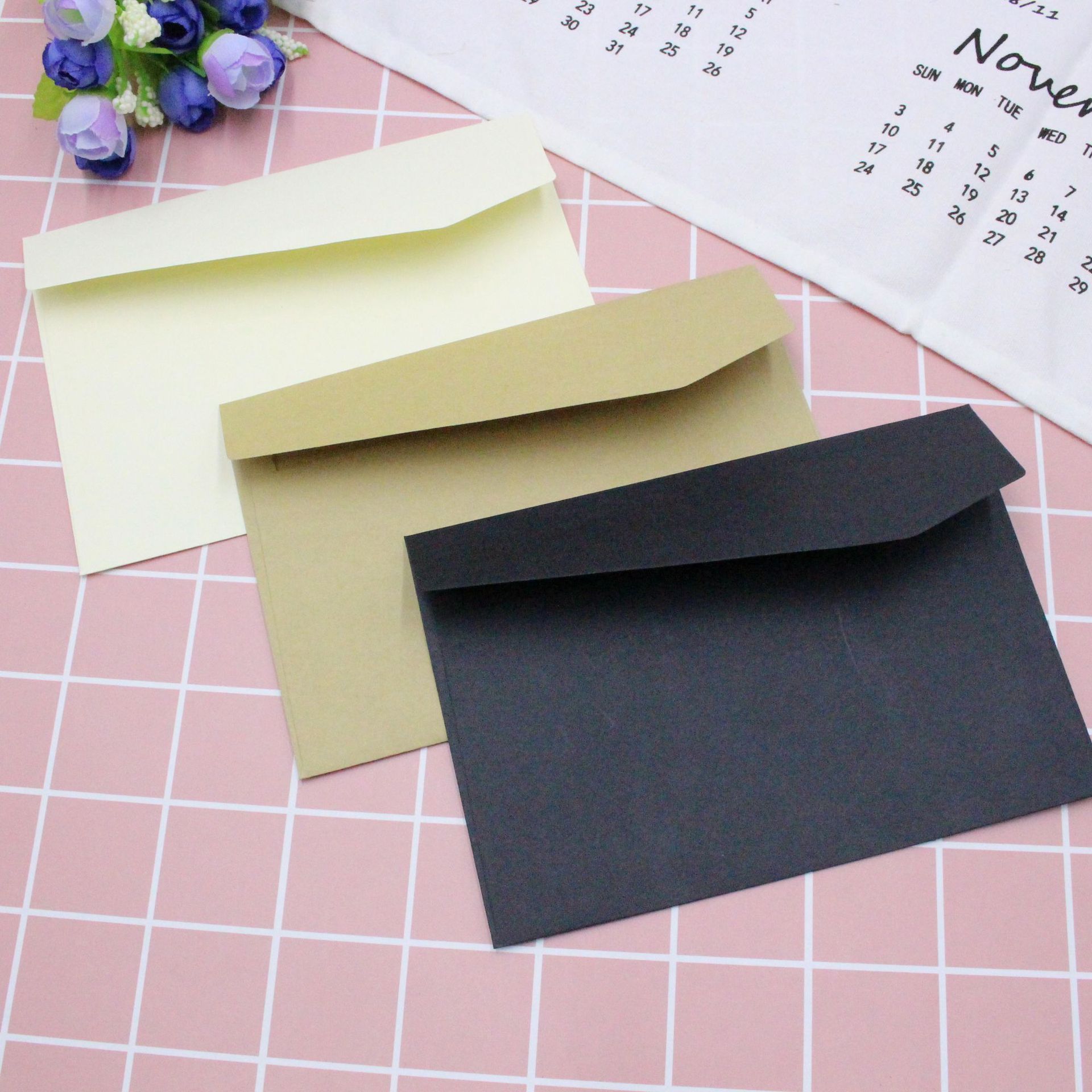 1pc klassieke witte zwarte kraft blanco mini-papieren enveloppen met venster, envelop voor huwelijksuitnodiging
