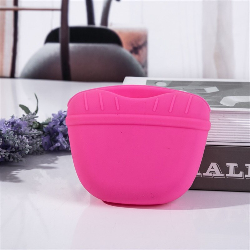 Silicone Outdoor Portable Dog Treat Waist Bag Snack Haversack Pocket Reward Bags Dogs Cats Training Bag Pet Accessories: Pink