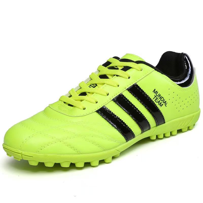 Professionelle Fußballschuhe für Kinder, Erwachsene, Grastraining, Sportschuhe, leichte, rutschfeste Nagelschuhe für Fußballfelder: green / 34