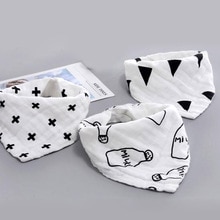 Mooie Baby Slabbetjes Jongen Meisje Bandana Water Absorberen Bib Burp Doek Driehoek Cartoon Katoenen Baby Sjaal Burp Dubbele Snap Baby accessoire